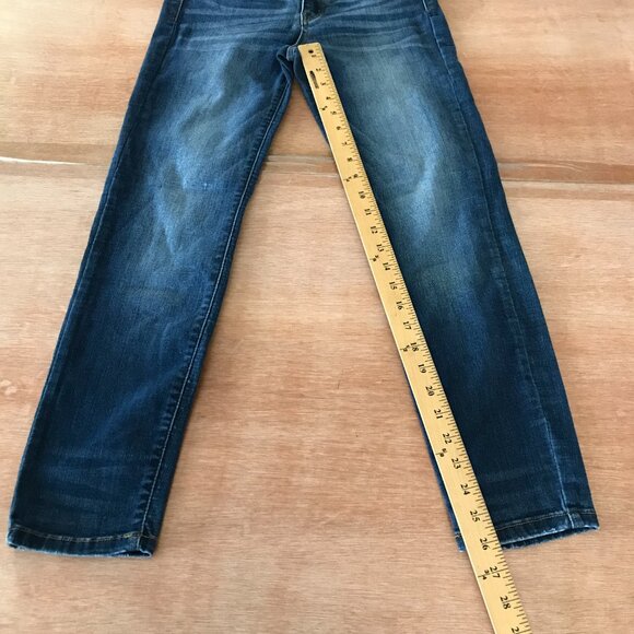 Judy Blue Relaxed Fit Jeans Women 5/27 Blue Mid Rise Dark Wash Distressed Denim - Picture 8 of 14